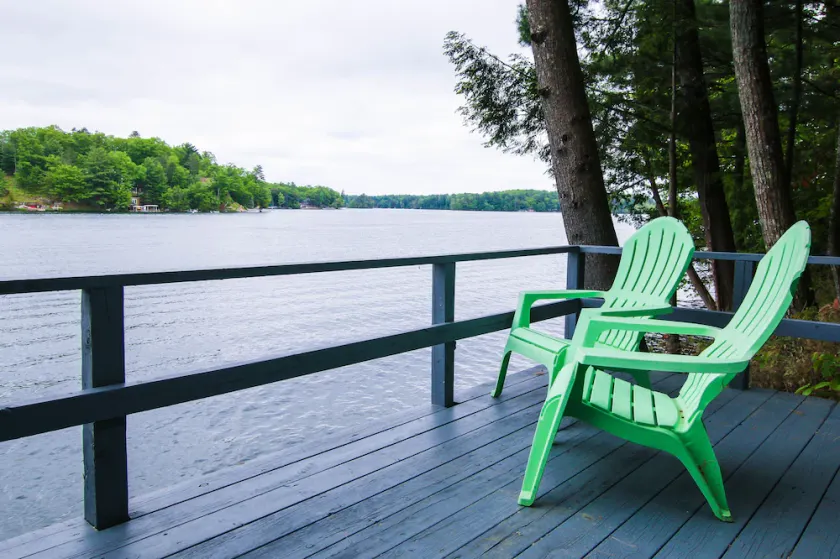 Familie-sjov ved Lakefront Cottage! Svøm lige ud foran ved Northern Echo Cottage! - Image 1