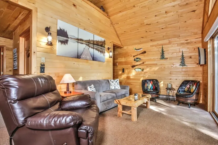Dog Friendly Cabin on 6 Private Acres on Little Saint Germain Lake! - Image 1