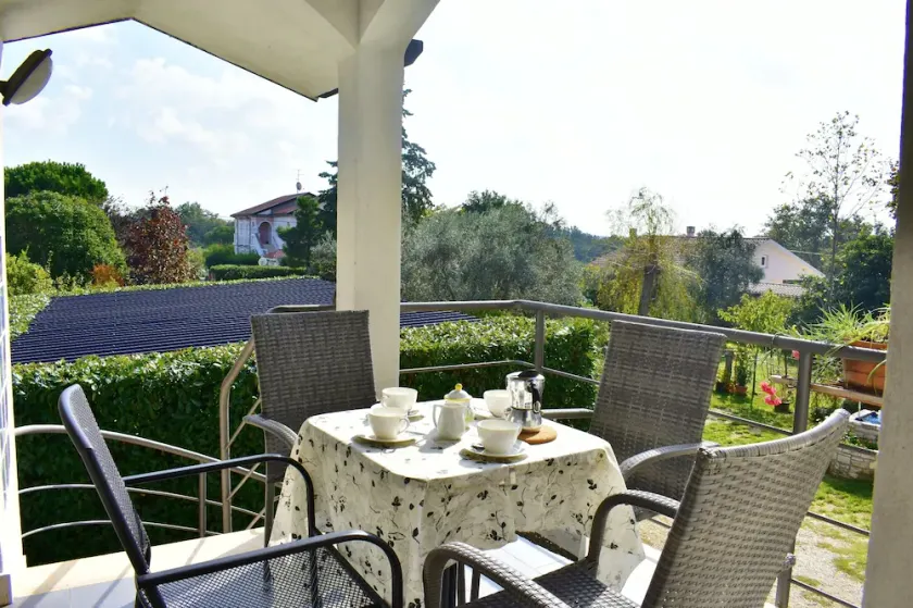 Accommodation in Barboj-Umag, your holiday in the countryside, 5 min from the sea, terrace - Image 1