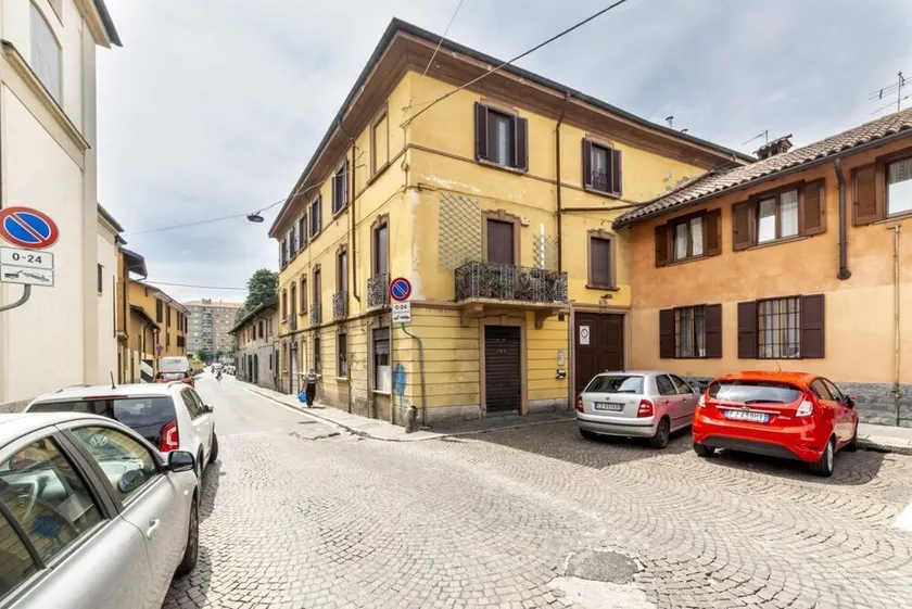 GuestHost - Komfortables Apartment, 1 km von M3 Affori und Ferrovia! - Image 1