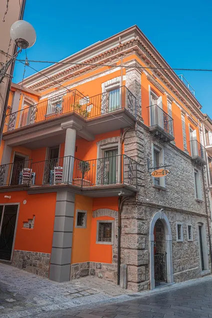 Elegante e Moderno Bilocale in Mansarda - Image 1