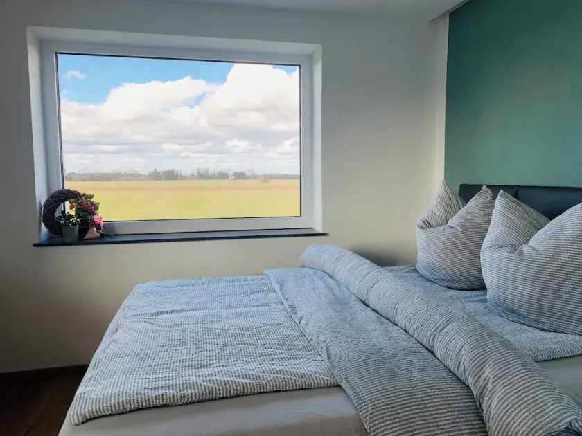 Deluxe Apartment ***** - Image 1