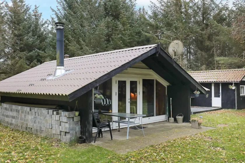 6 Personen Ferienhaus in Løkken - Image 1