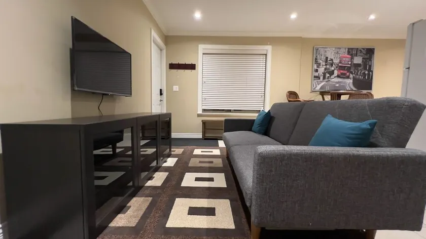 Quiet Comfy Suite - Image 1