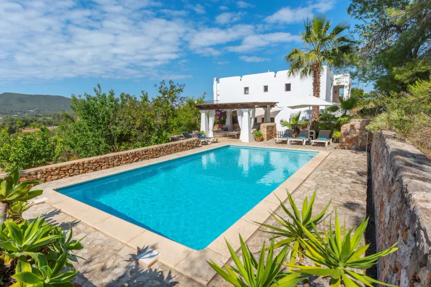PARADISA PÅ DIN REACH - VILLA MED POOL I IBICENCA LANDSIDA - Image 1