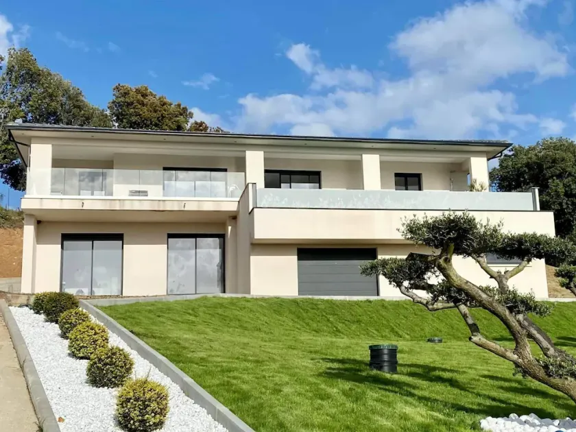 **NEW** Villa near AJACCIO and PORTICCIO - Image 1