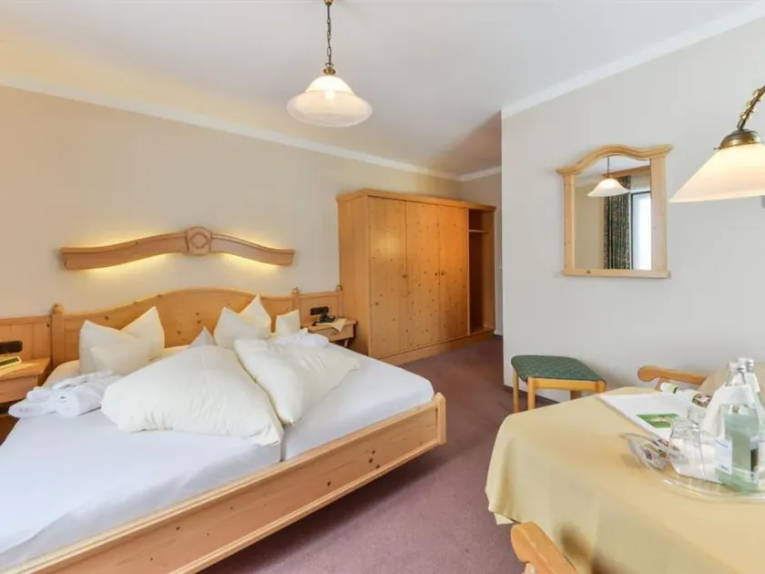 Double room Cat. B (3-6 nights) - Kur- & Vitalhotel Sonnen - Image 1