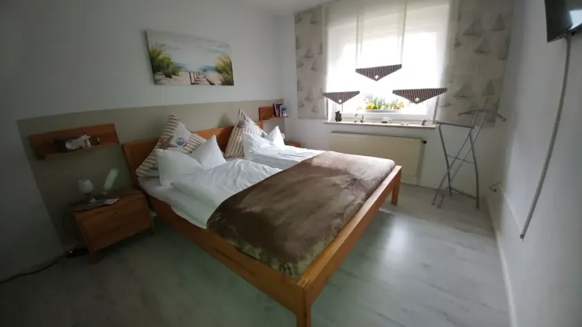 El nido de búhos en Tarp: vacaciones en el verde interior entre los mares - Image 1