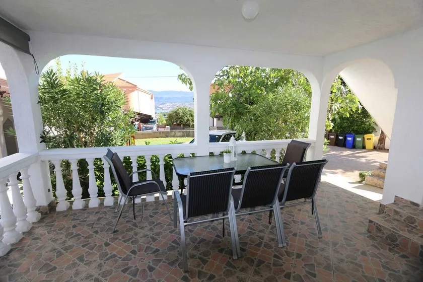 Ferienwohnung mit Terrasse und Klimaanage - Image 1