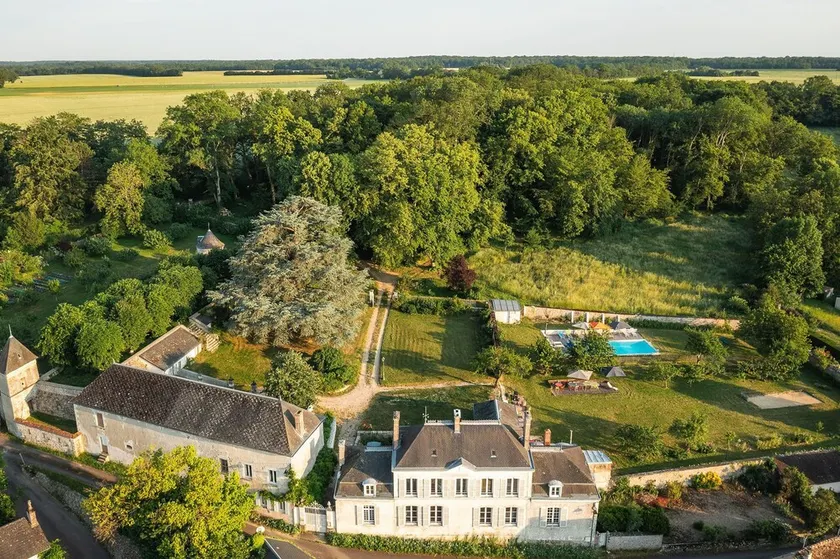 Charming, Borgonha, Vale do Loire, 19 pessoas, piscina aquecida - Image 1
