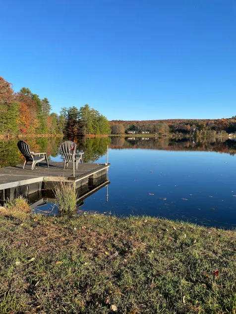 Discover Your Perfect Getaway! Beautiful Scenic Lakefront Condo - Image 1