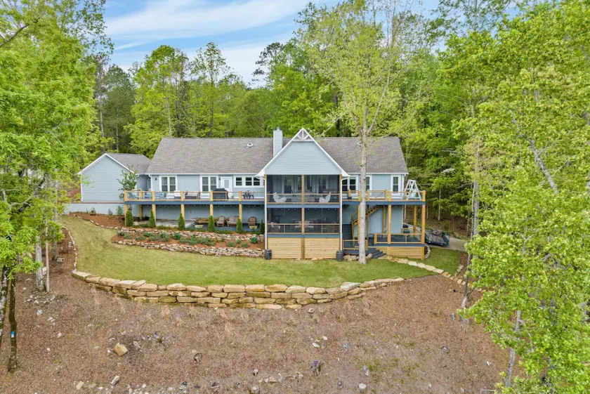 Bella Lago by Lake Martin Vibe - Image 1