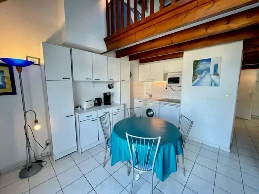 Appartement bord de mer à Saint-Pierre-Quiberon avec balcon et garage - Image 1