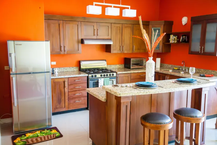 Skyview Manor Guest Apartments - Image 1