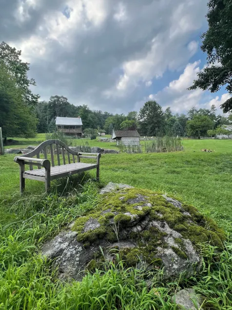 Minutes to Ski Liberty and Gettysburg.  Historic farmhouse, gorgeous views. - Image 1