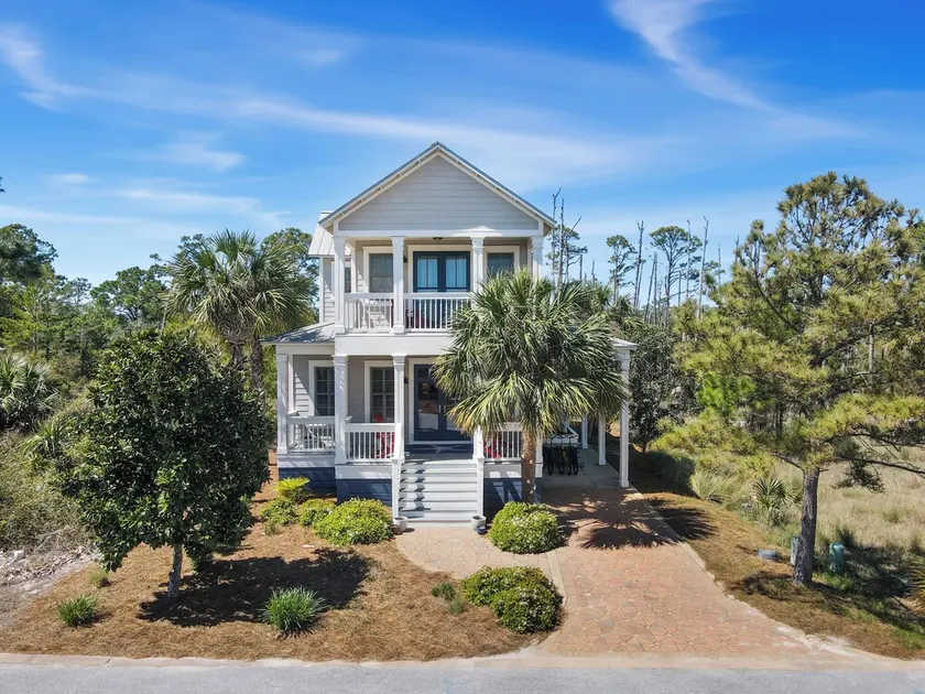 THE GOOD STUFF IS A LUXUROUS 3BD HOME W/COMMUNITY POOL, GATED COMMUNITY! - Image 1