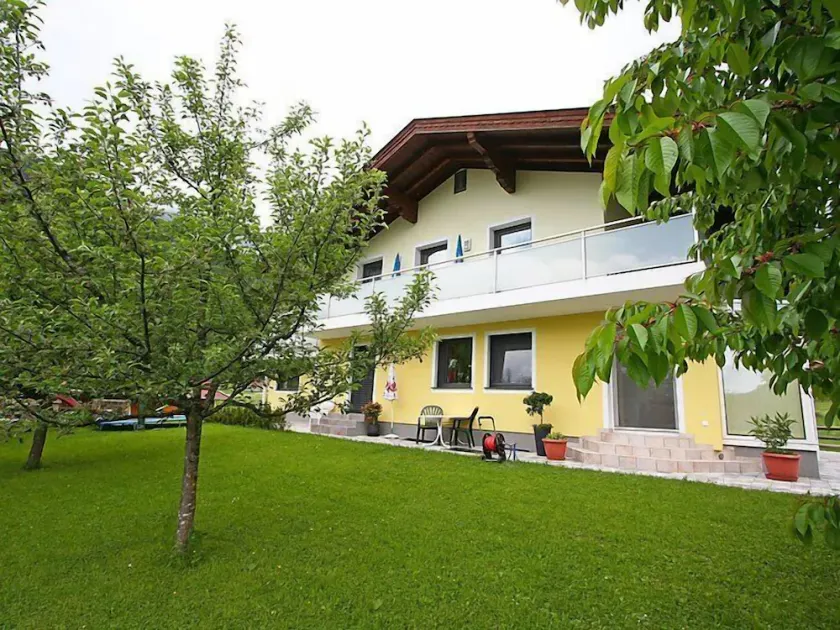 Apartment Rosi-1 by Interhome - Image 1