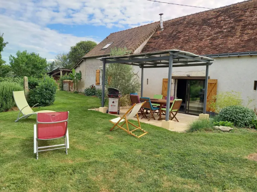 \"Family Retreat with Spa Near Loire Castles and Beauval Zoo\" - Image 1