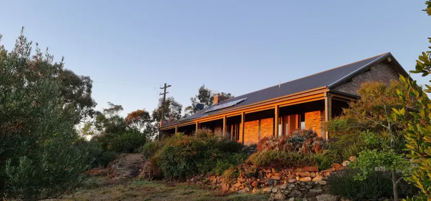 Dog Friendly Snowy Mountains Cottage on Acres - Image 1