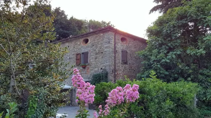 Ai Chiosi - Image 1