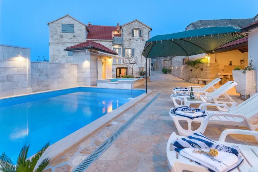 Family friendly house with a swimming pool Skrip, Brac - 17345 - Image 1