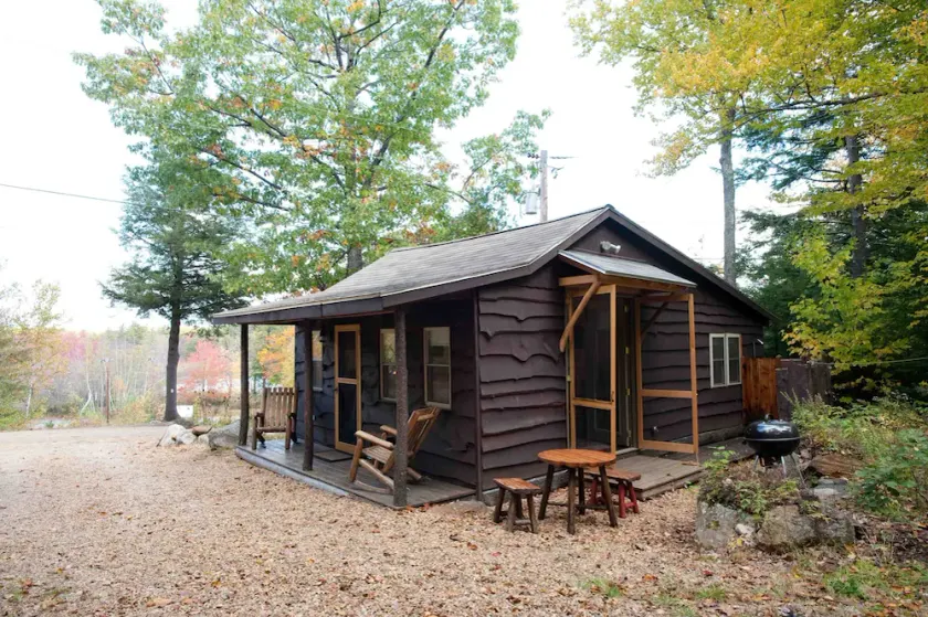 Bower Cabin- Cabin in woods on a remote pond, Romantic getaway, Green living! - Image 1