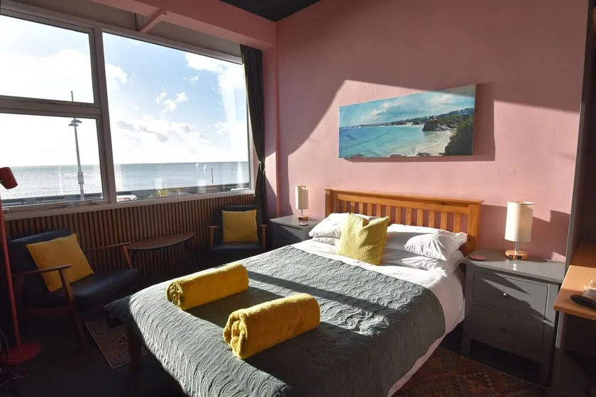Sea view standard double ensuite. First floor - Image 1