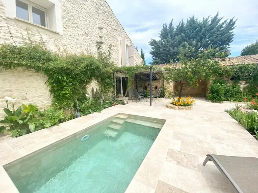 Charming provence mas with private pool - Image 1