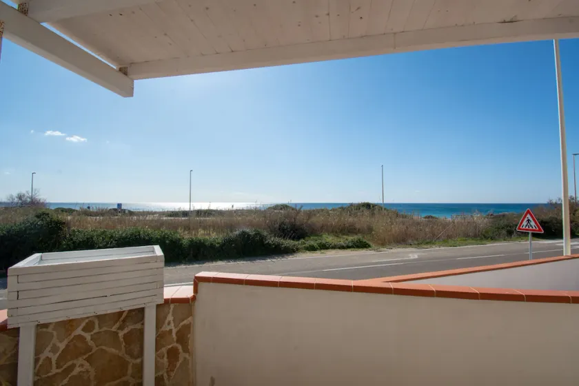 VILLA SALINA MONACI, BEACH FRONT - Image 1