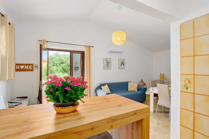 Ferienwohnung 'Casa Vacanze Cannigione' mit privater Terrasse, WLAN und Klimaanlage - Image 1