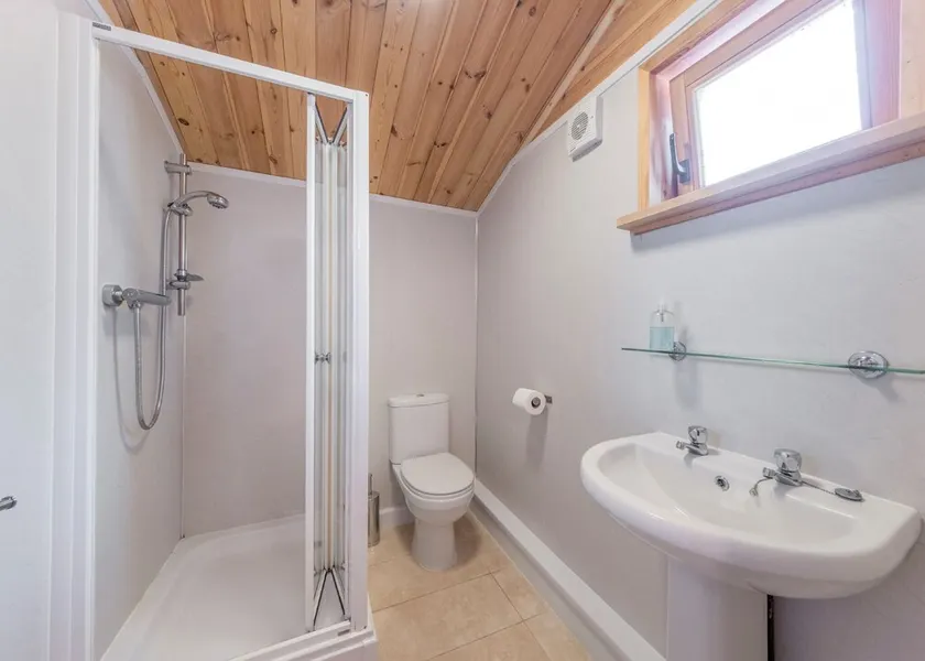 Spacious and comfortable lodge with contemporary styling. - Image 1