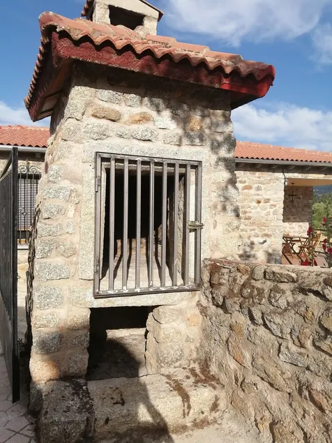 LÄNDLICHES HAUS EL MIRADOR DEL CORNEJA - Image 1