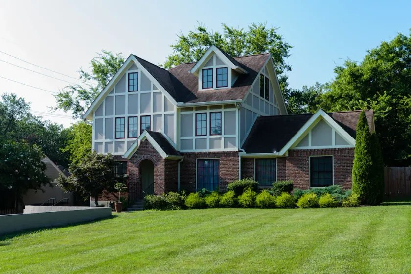 Luxury Stay walk to Vanderbilt, Music Row, West End, Belmont, Hillsboro Village - Image 1