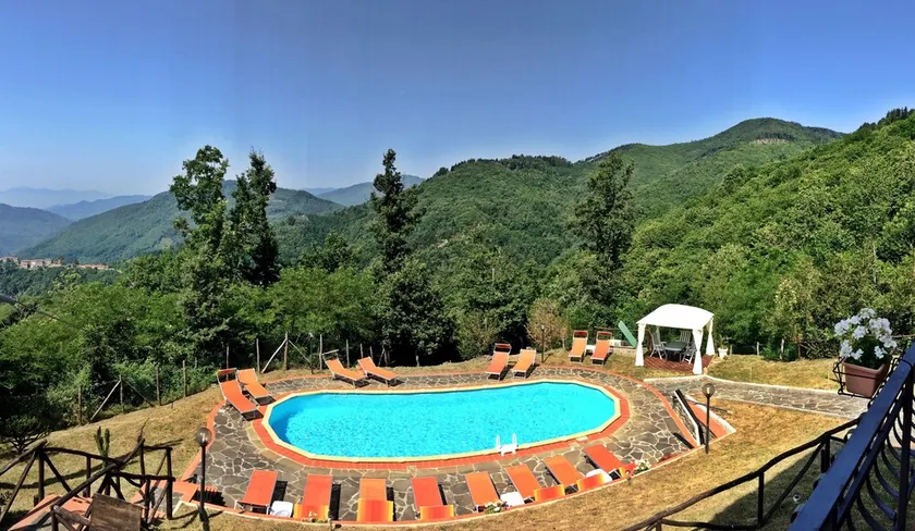 Schöne Ferienwohnung in Villa Eleonora mit Pool, PITEGLIO, PT, ITALY - Image 1