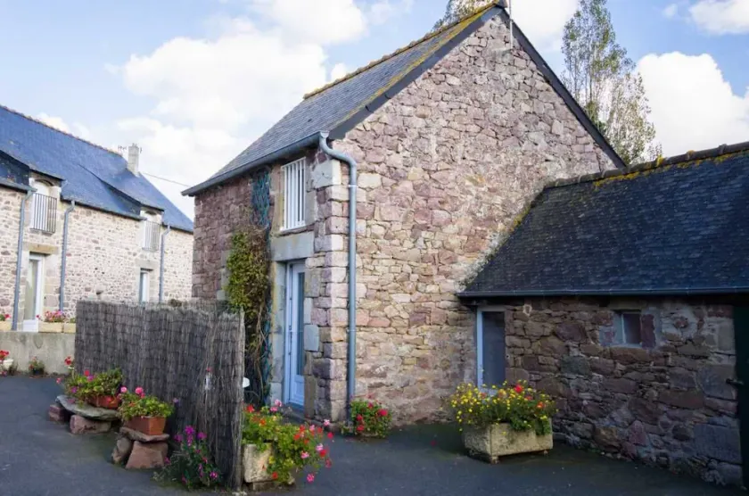 The Little House of Fréhel - Image 1