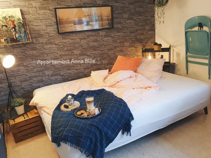 Individual designer apartment in industrial style, bright and friendly. - Image 1
