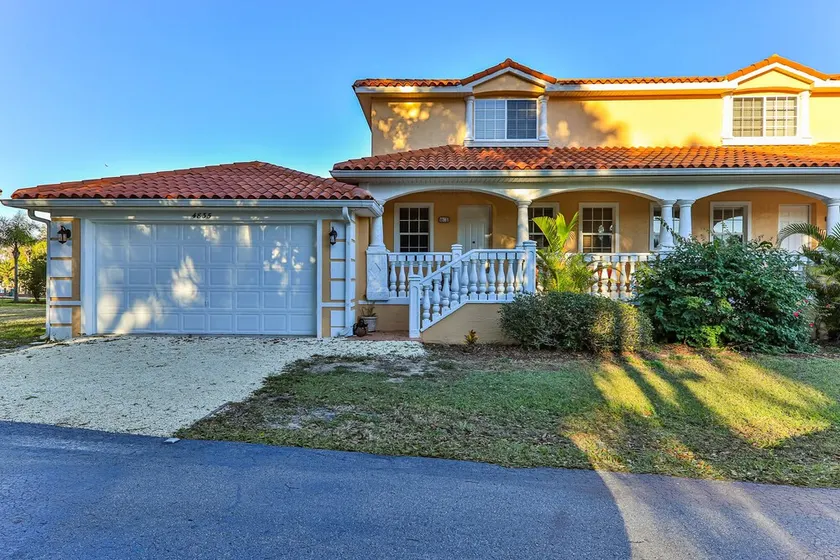 Tradewinds DEEP WATER 4Br3.5Ba Kayaks/Pr. Dock - Image 1
