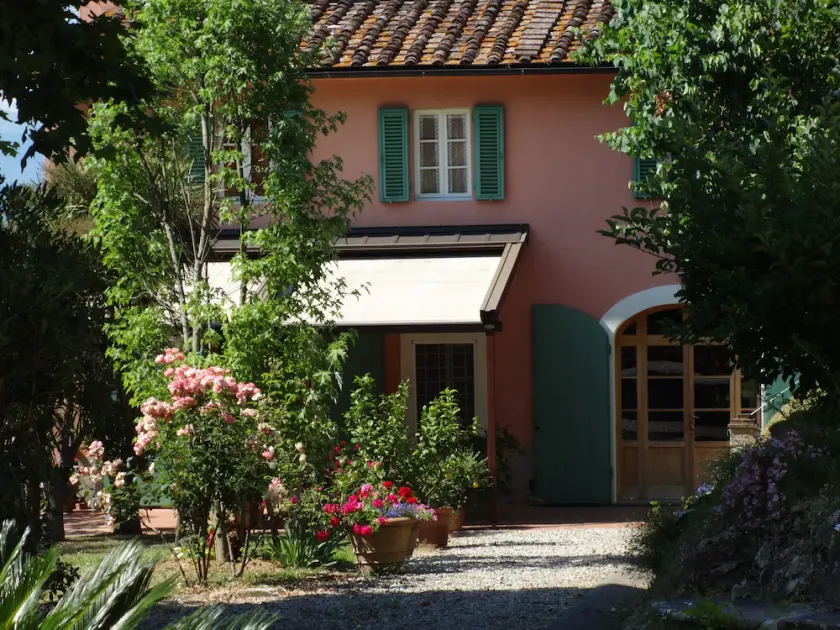 Yorkie Sommerhus i Lucca i begrundelsen for et historisk hus - Image 1