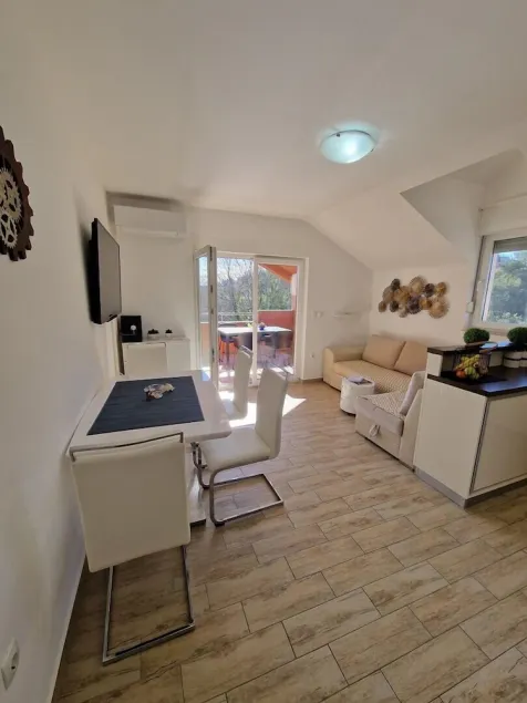 Blue stars apartment - Image 1