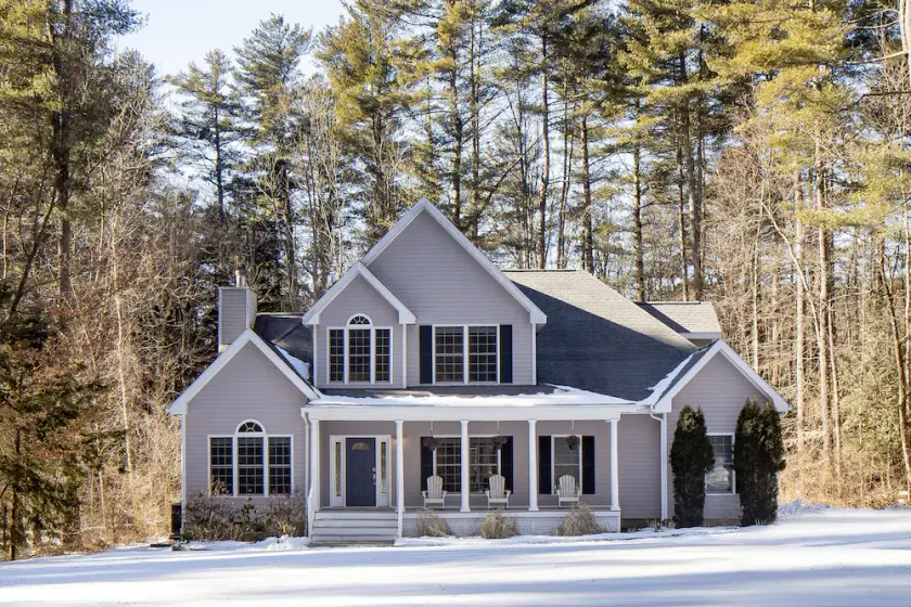 Beautiful Home in AMAZING Berkshire Location - Image 1