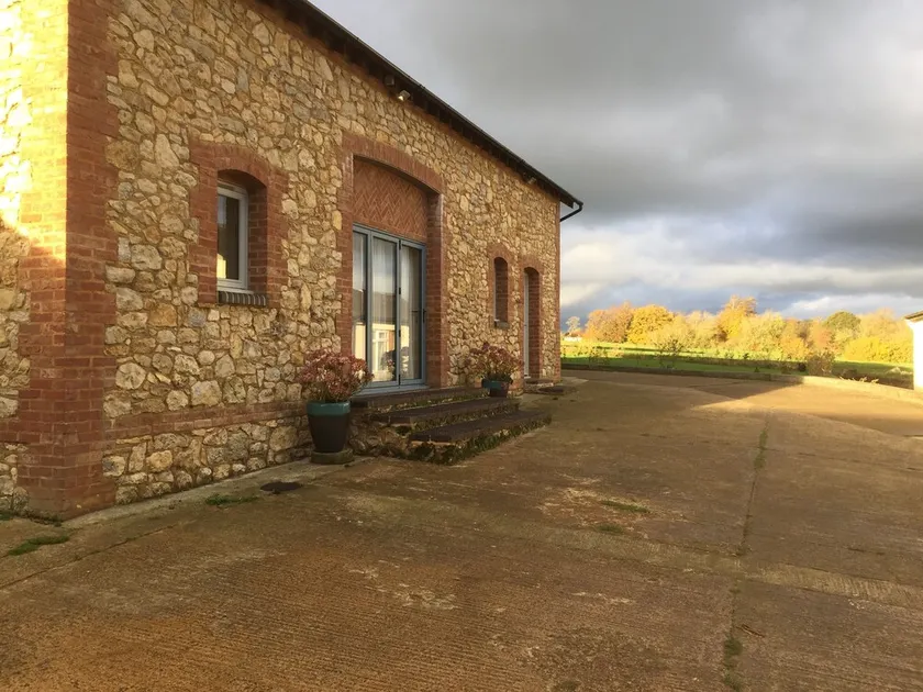 Beautiful Stone Barn in stunning rural Buckinghamshire - Image 1