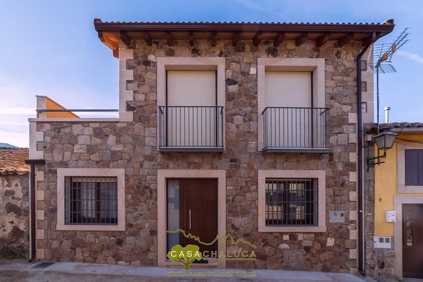 Lantligt hus \"Casa Chaluca\" regionen Piedrahíta-Barco de Avila. Sierra de Gredos - Image 1