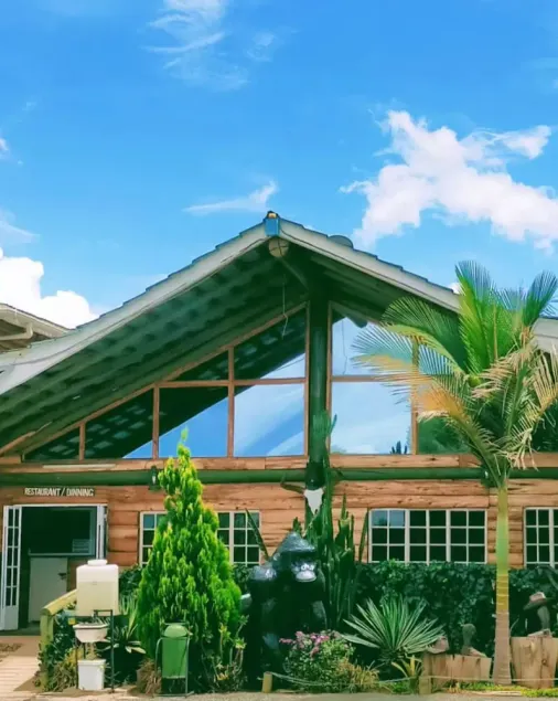 Zambezi Cabin Resort - Image 1