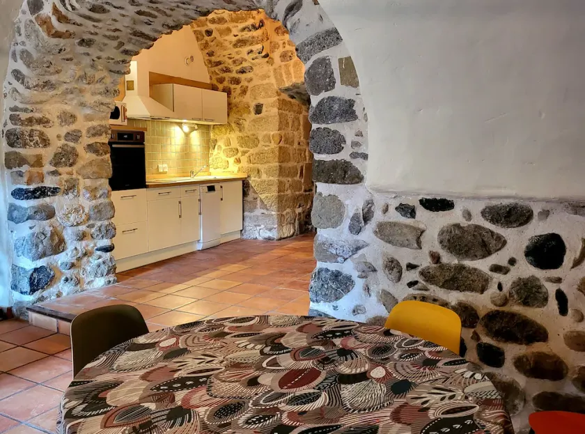 Appartement terrasse bord d'Ardèche - Image 1