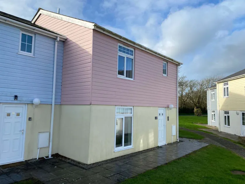 Outstanding 4 Bedroom Open-Plan Lodge.  - Image 1