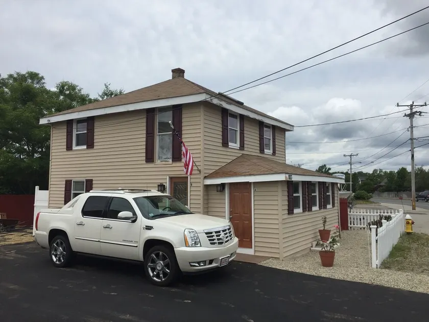 \"THE FIELDSTONE BEACH PLACE\" - Image 1
