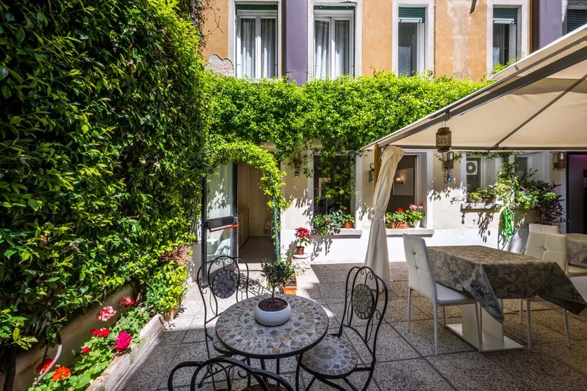 Hotel Apostoli Garden - Image 1