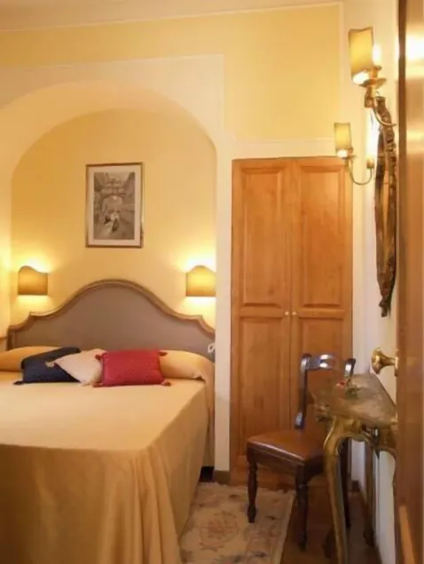Beautiful Budget Double Room - Image 1