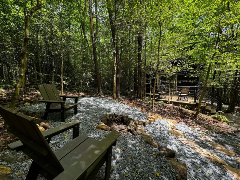 Couples Glamping Cabin-Bearly Behaving at Valley Bear Farms Resort - Image 1