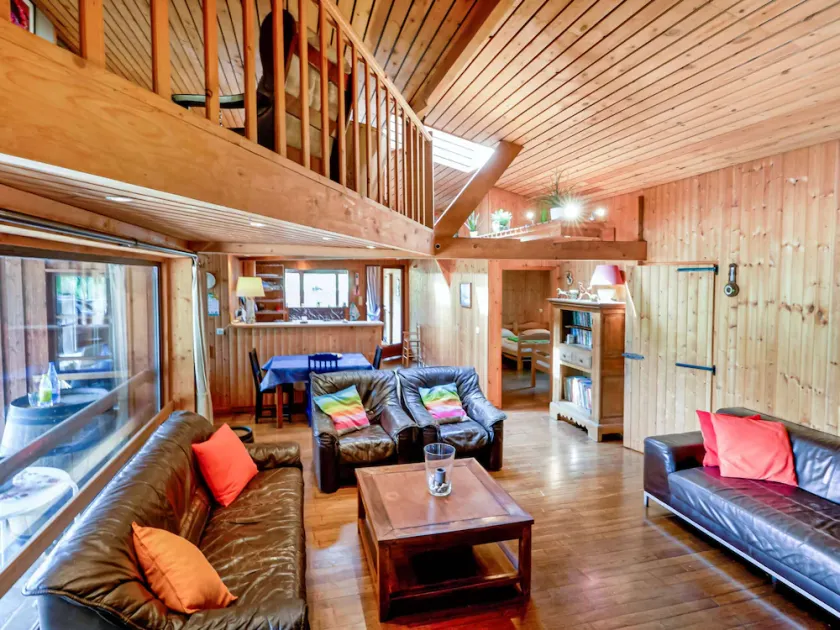 Nature retreat for families - Image 1
